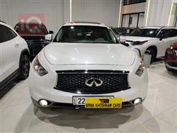 انفنتي QX70